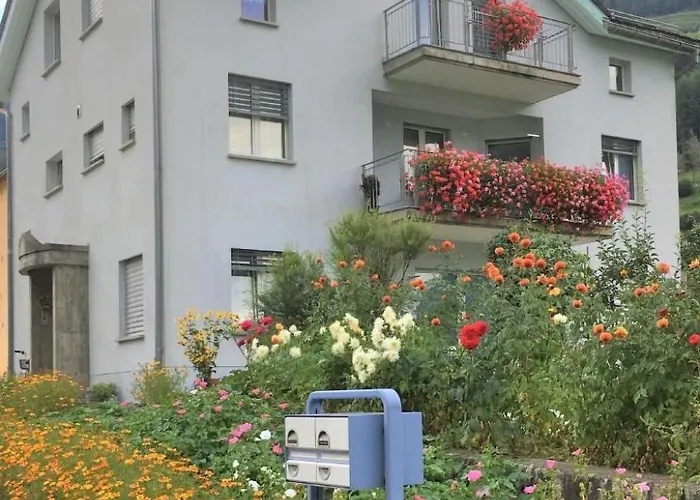 Mit Bergblick By Interhome *