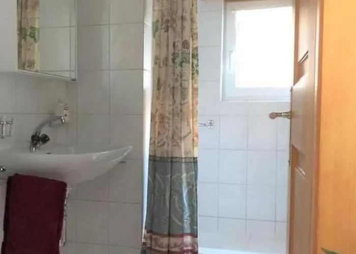 Mit Bergblick By Interhome *