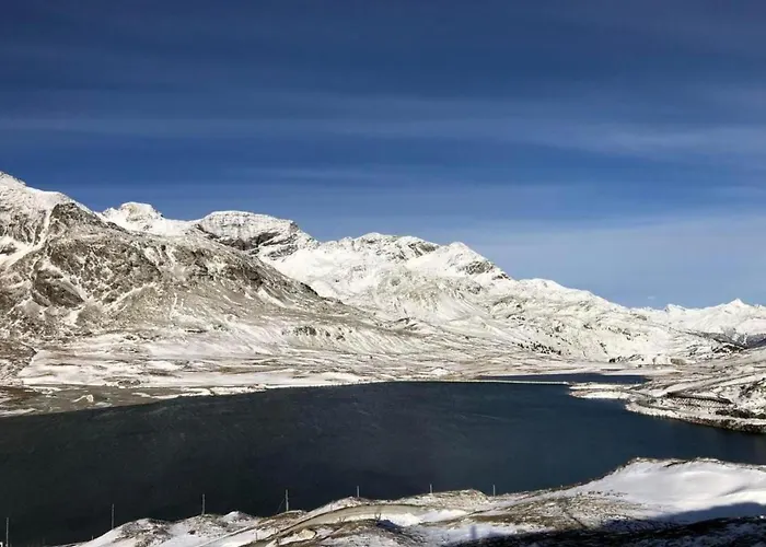 Mit Bergblick By Interhome *